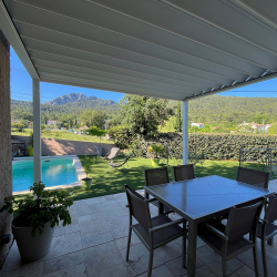 Pergola rétractable HYLIA – Coloris armature et lames : Blanc satiné RAL9010 2